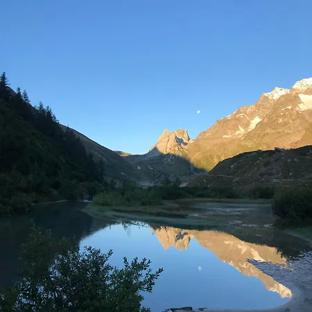 Camping Aiguille Noire Кемпинг